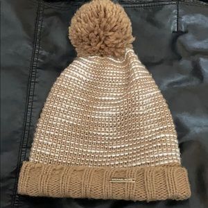 3 for $25 🌟 Michael Kors hat